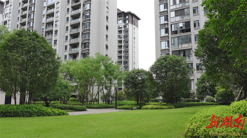 bat365在线平台官方网址鹤城区11个居住区被授予第一批“怀化市园林式居住区”(图2)